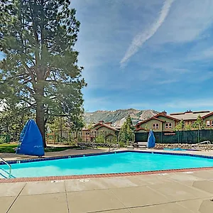 https://juniper-springs-444-mammoth-lakes.mammothlakeshotels.org